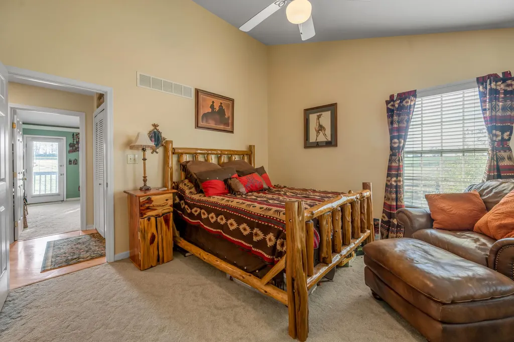 200 Carpenter Pike Versailles KY 40383