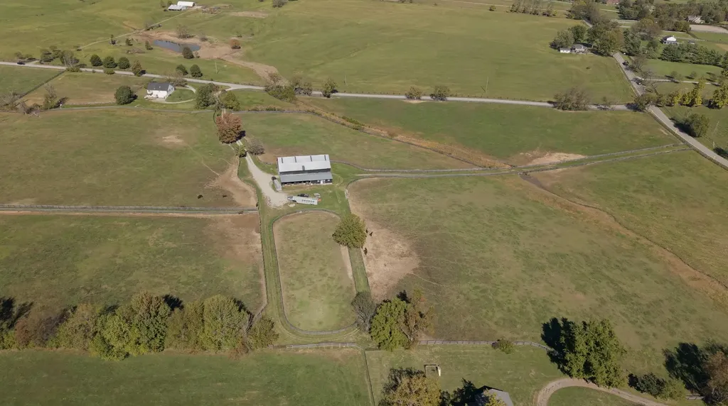 200 Carpenter Pike Versailles KY 40383