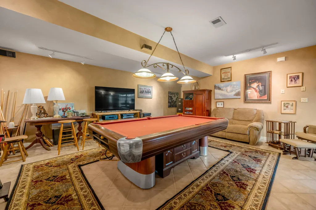 200 Carpenter Pike Versailles KY 40383