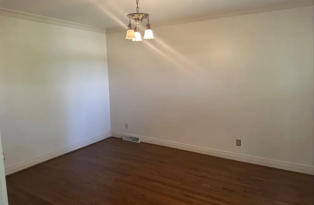 3972 Perryville Road Danville KY 40422