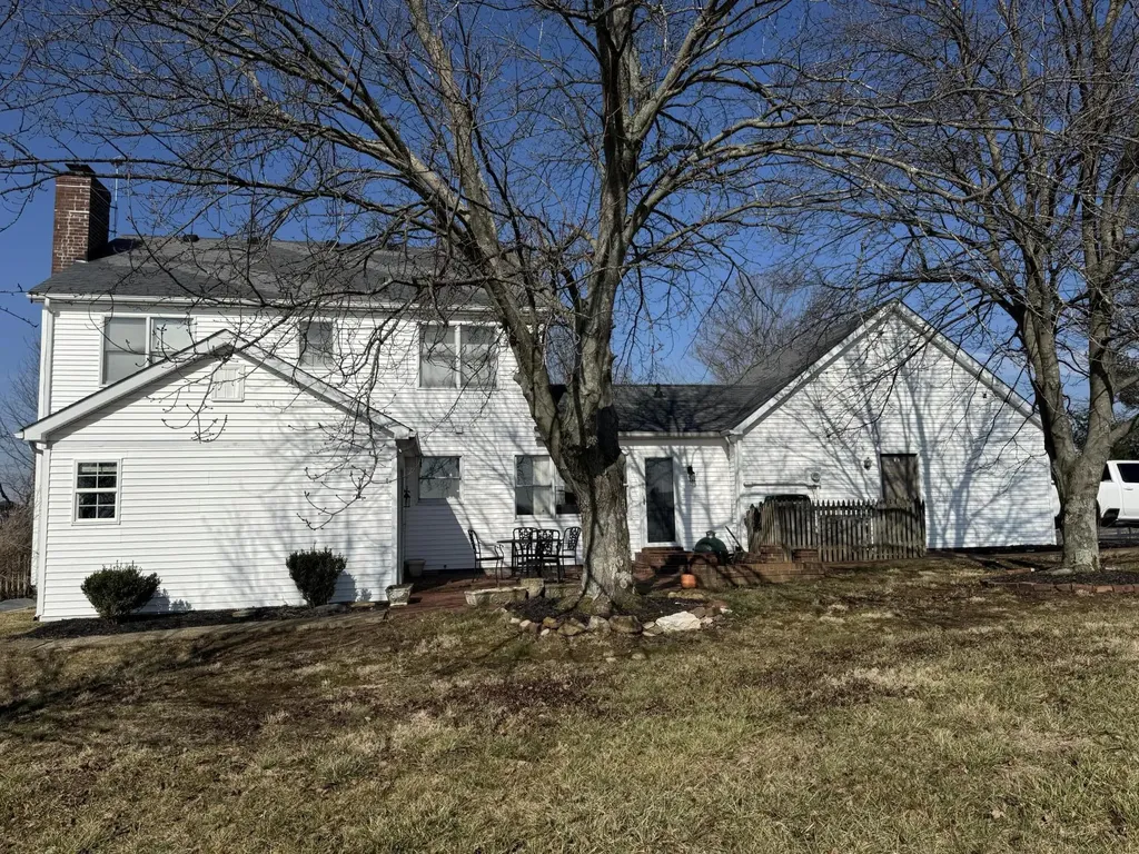 3972 Perryville Road Danville KY 40422