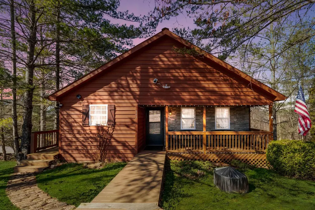 607 Enchanted Forest Way Burnside KY 42519