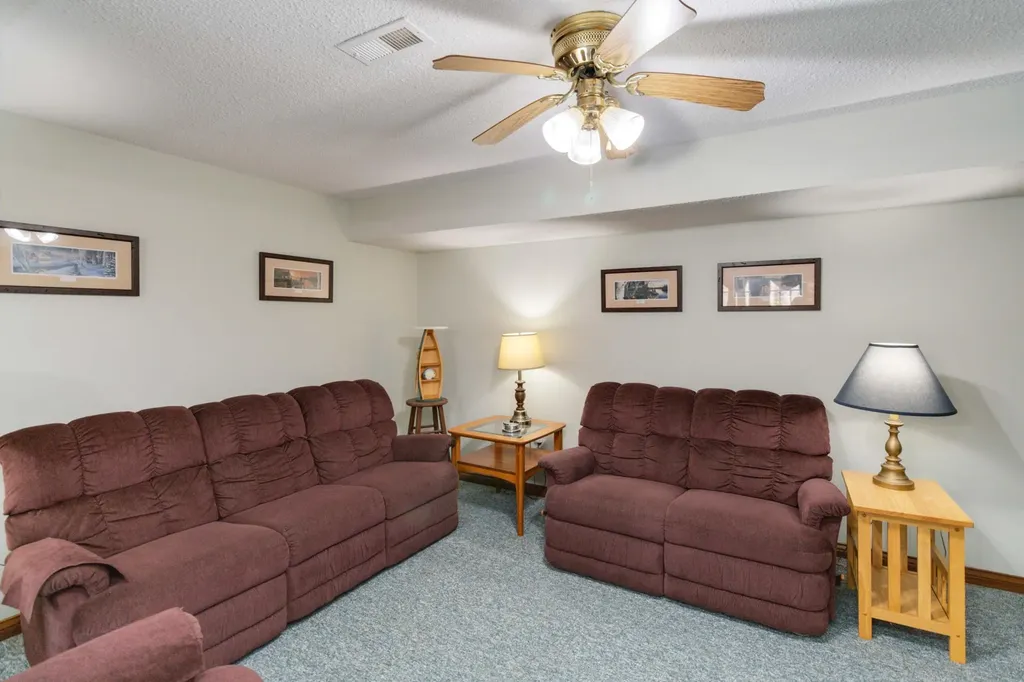 607 Enchanted Forest Way Burnside KY 42519