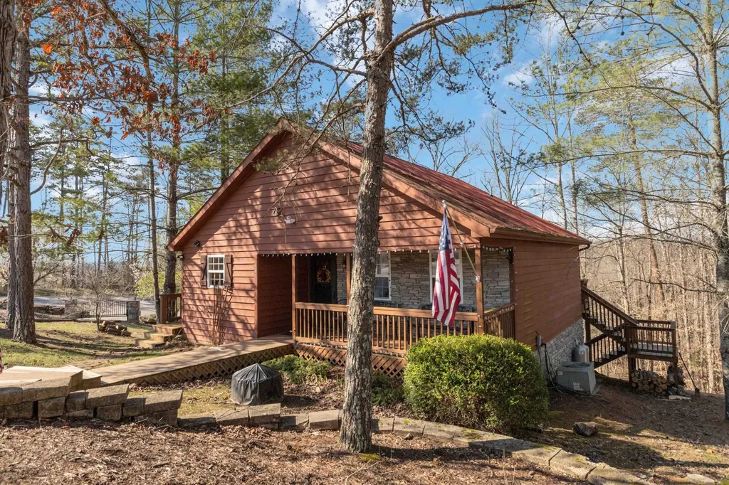 607 Enchanted Forest Way Burnside KY 42519