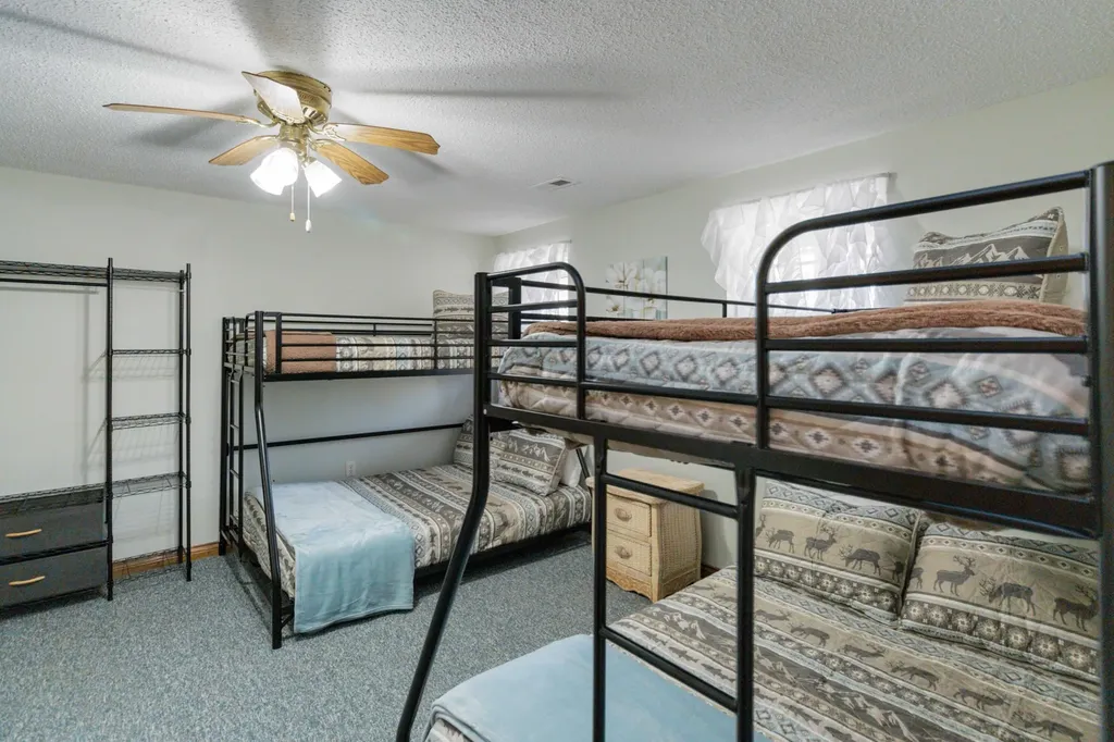 607 Enchanted Forest Way Burnside KY 42519