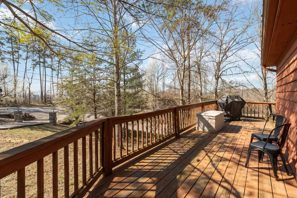 607 Enchanted Forest Way Burnside KY 42519