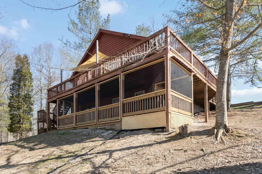 607 Enchanted Forest Way Burnside KY 42519