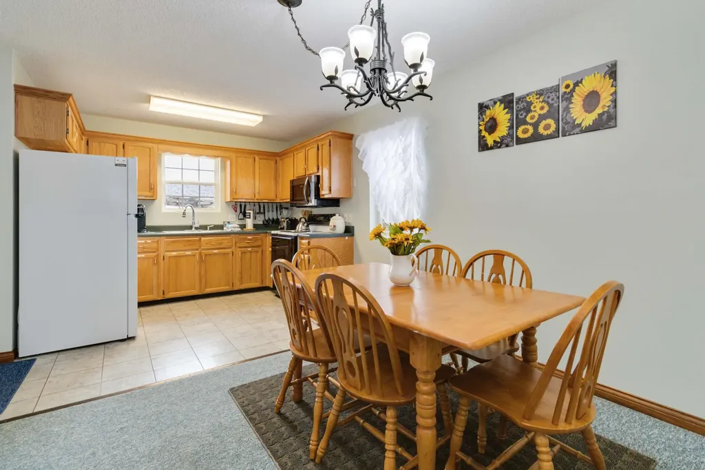 607 Enchanted Forest Way Burnside KY 42519