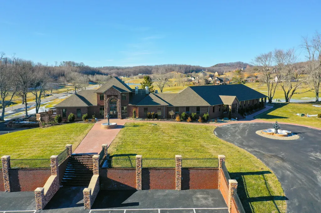 53 Oakwood Drive London KY 40744