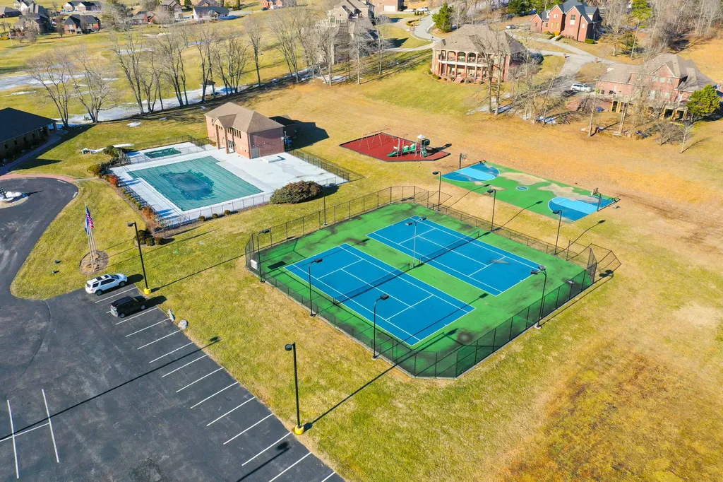 53 Oakwood Drive London KY 40744
