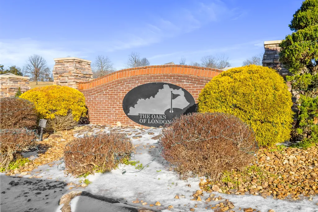 53 Oakwood Drive London KY 40744