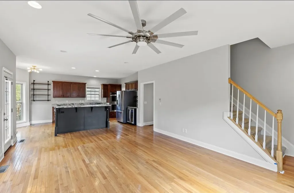 2505 Eastway Drive Lexington KY 40503