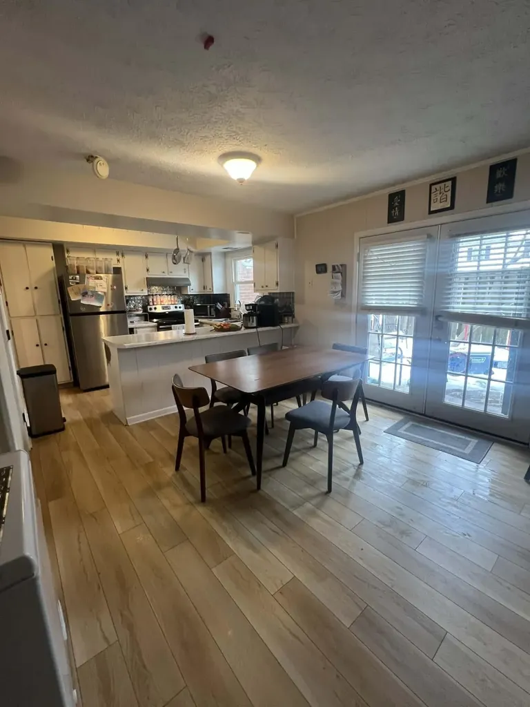 3142 Kirklevington Drive Lexington KY 40517
