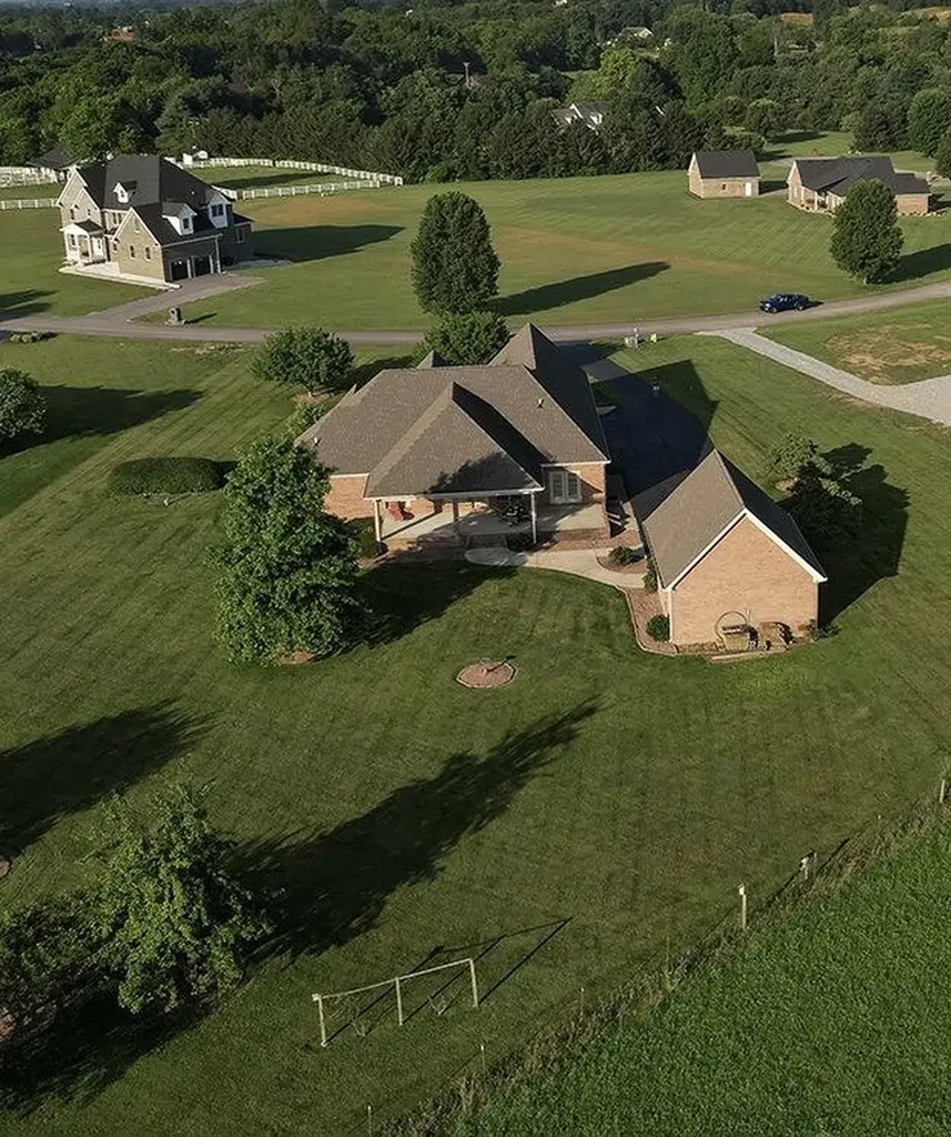 168 Masters Court Hustonville KY 40437