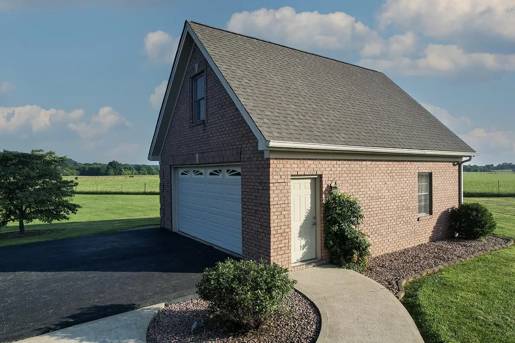 168 Masters Court Hustonville KY 40437