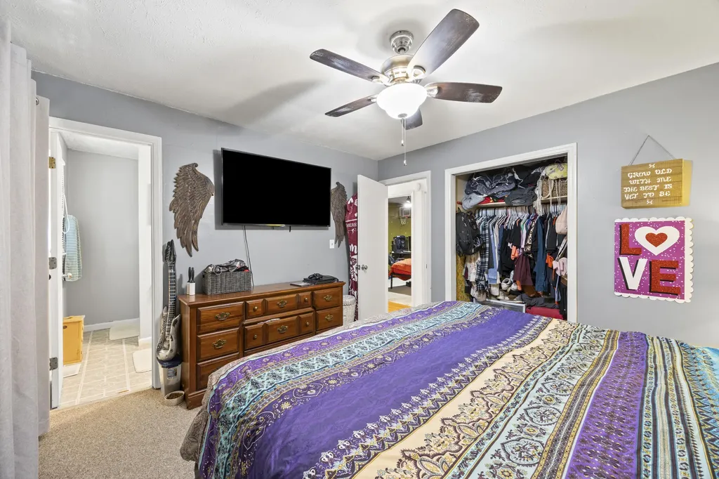 132 Meadowbrook Drive Frankfort KY 40601
