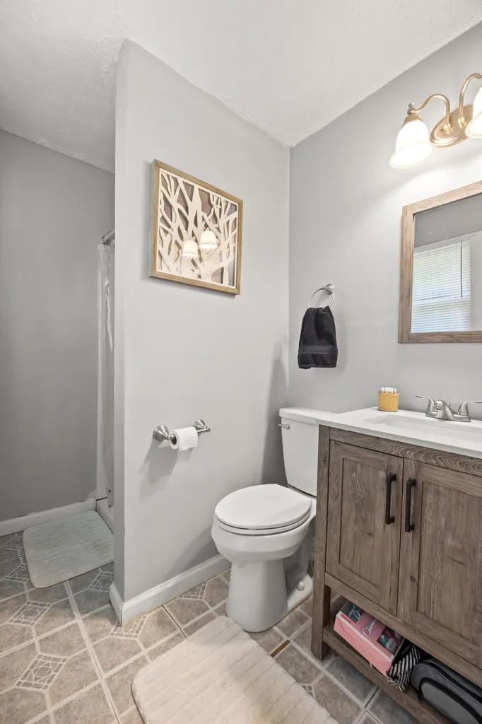 132 Meadowbrook Drive Frankfort KY 40601