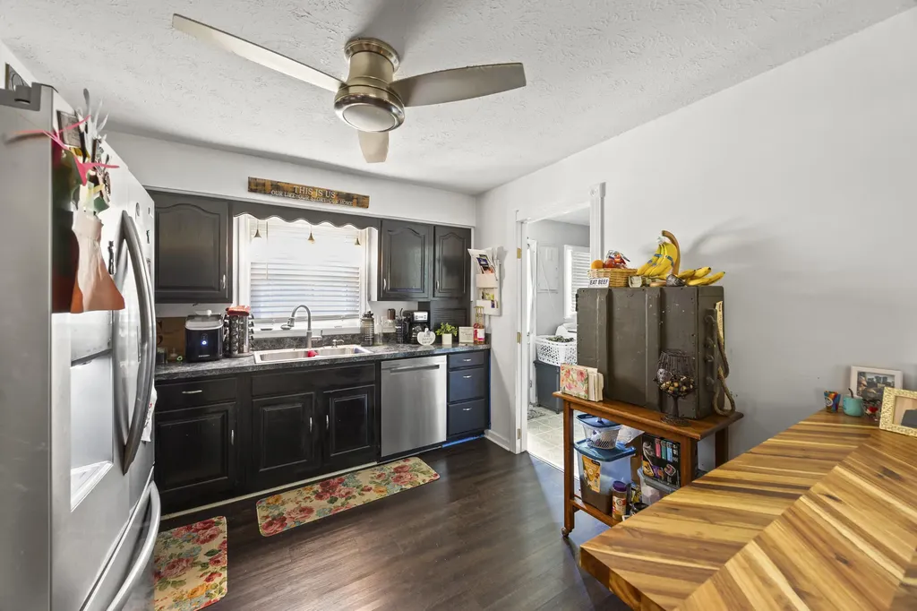132 Meadowbrook Drive Frankfort KY 40601
