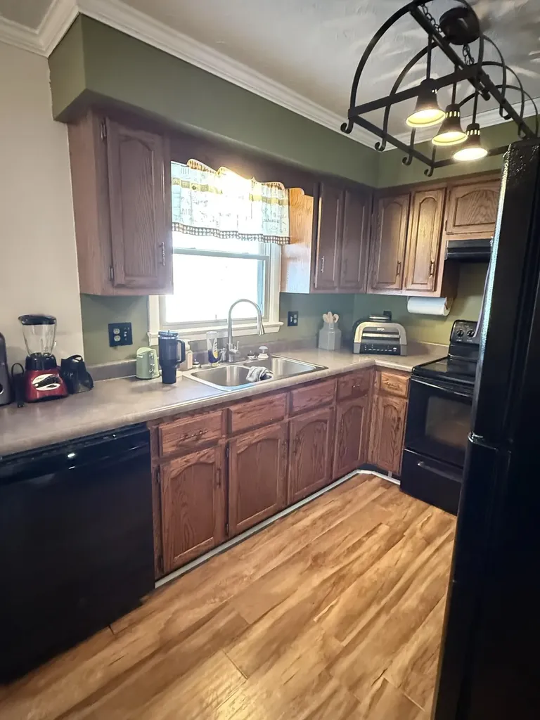861 Barnett Road Brodhead KY 40409
