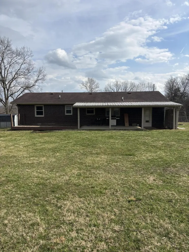 861 Barnett Road Brodhead KY 40409