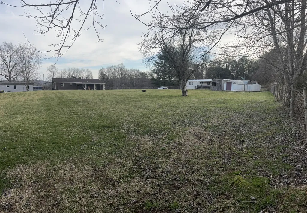 861 Barnett Road Brodhead KY 40409