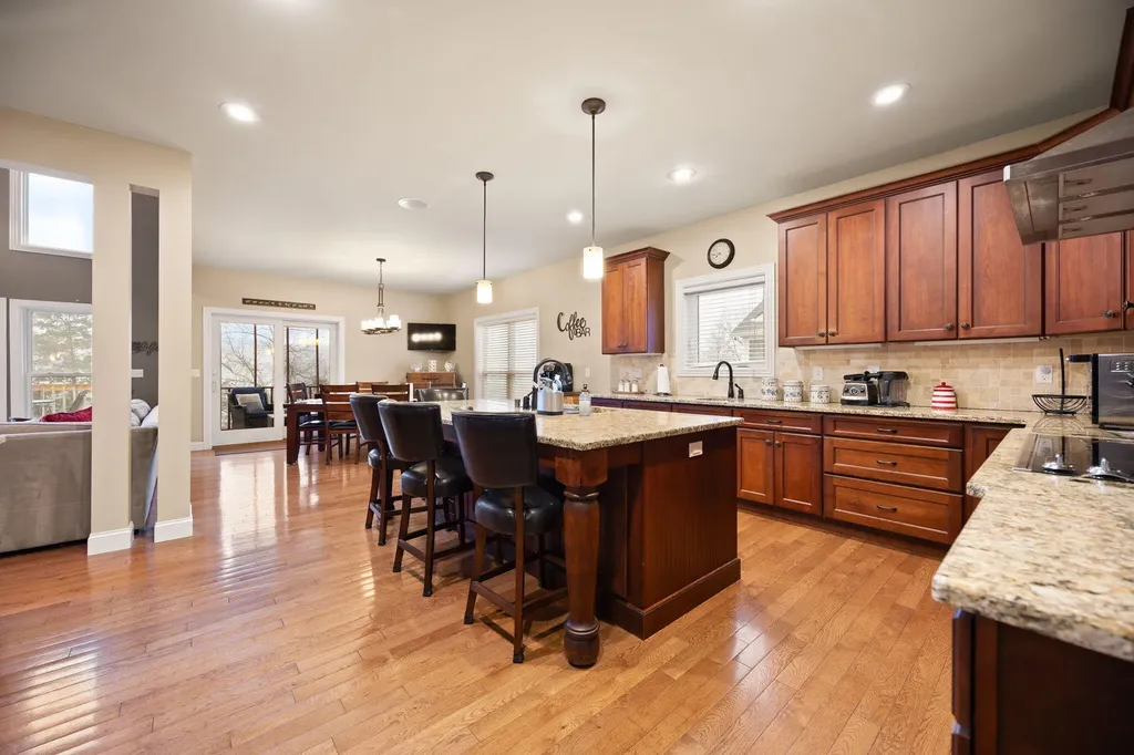 155 W Canterbury Bronston KY 42518