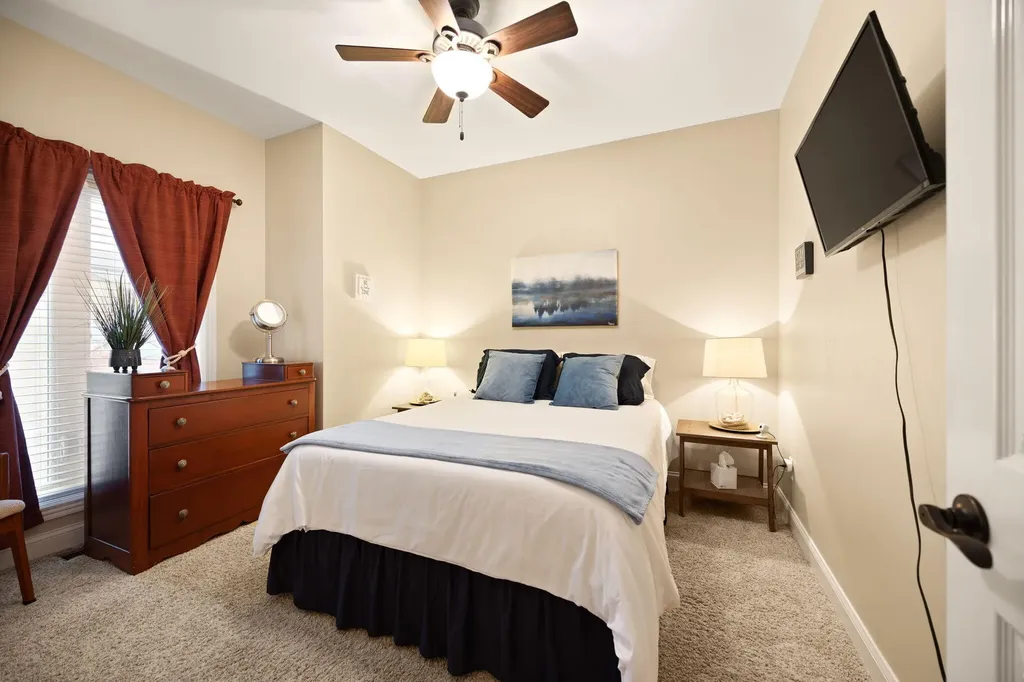155 W Canterbury Bronston KY 42518