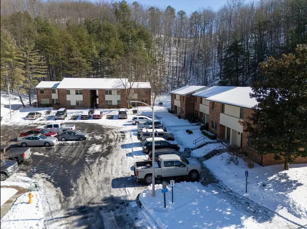 300 Pine Ridge Drive Morehead KY 40351