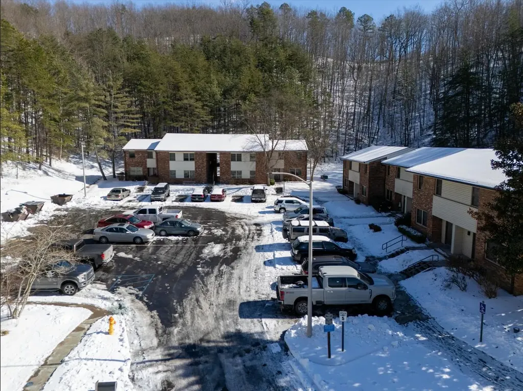 300 Pine Ridge Drive Morehead KY 40351