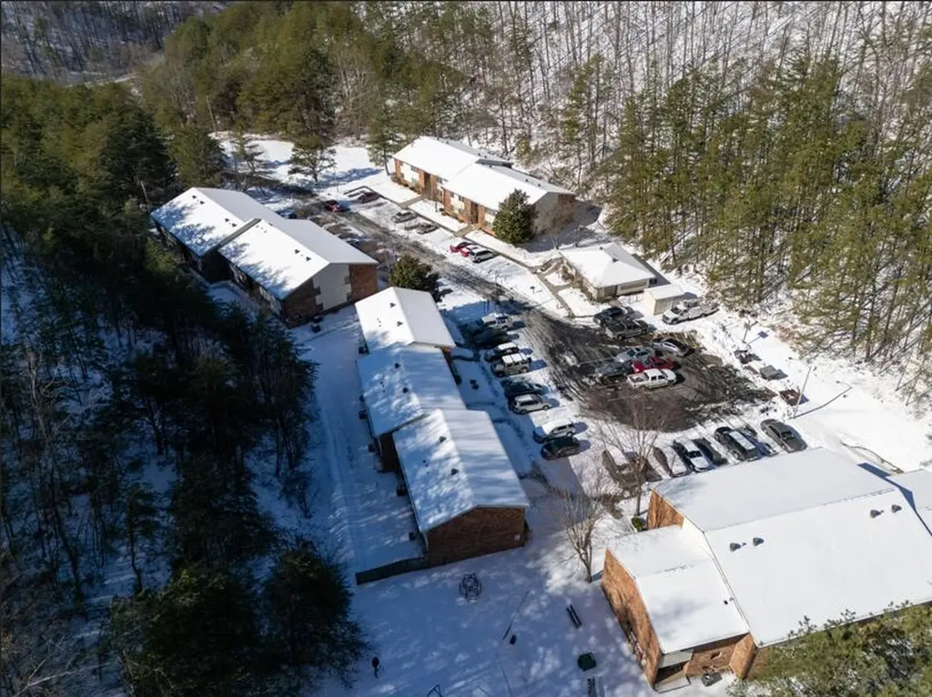 300 Pine Ridge Drive Morehead KY 40351