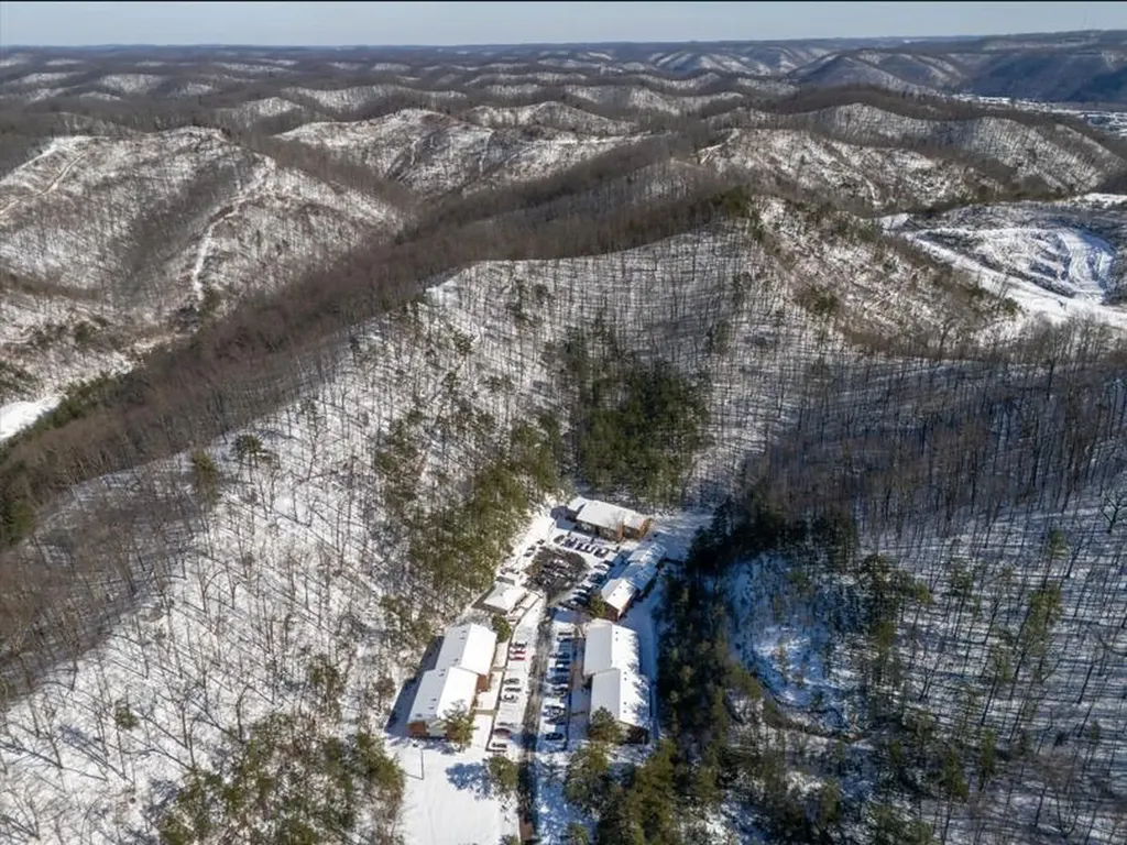 300 Pine Ridge Drive Morehead KY 40351