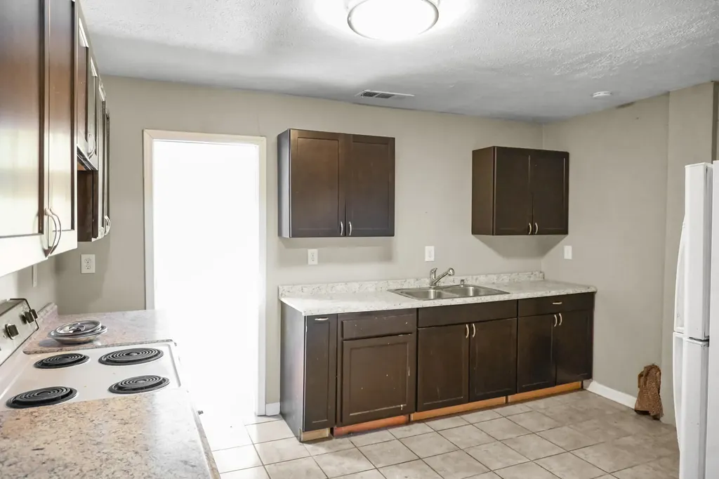 722 Shropshire Avenue Lexington KY 40508