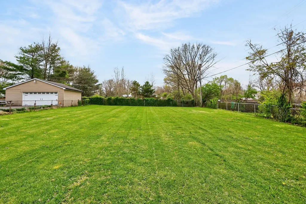 636 Locust Avenue Lexington KY 40505