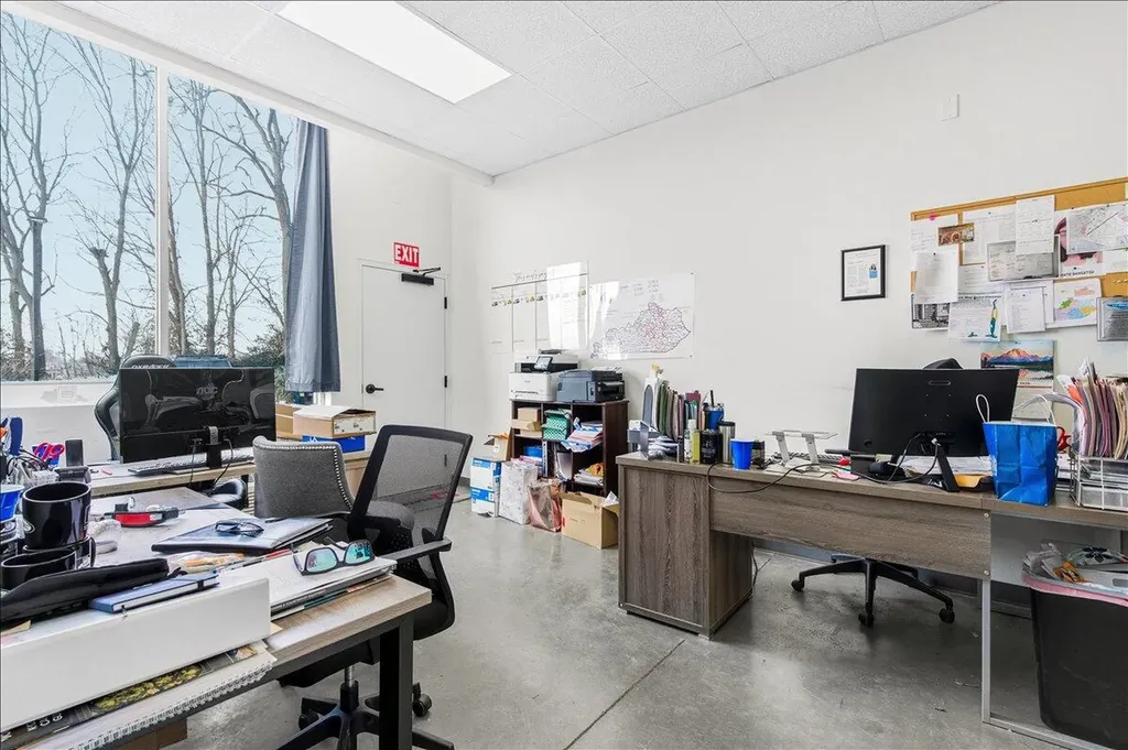 858 W Main Street Lexington KY 40508