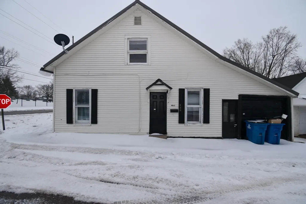 436 N Greenville Street Harrodsburg KY 40330