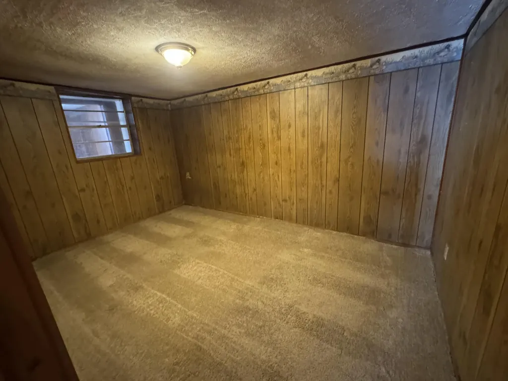 754 W Lone Oak Road Clay City KY 40312
