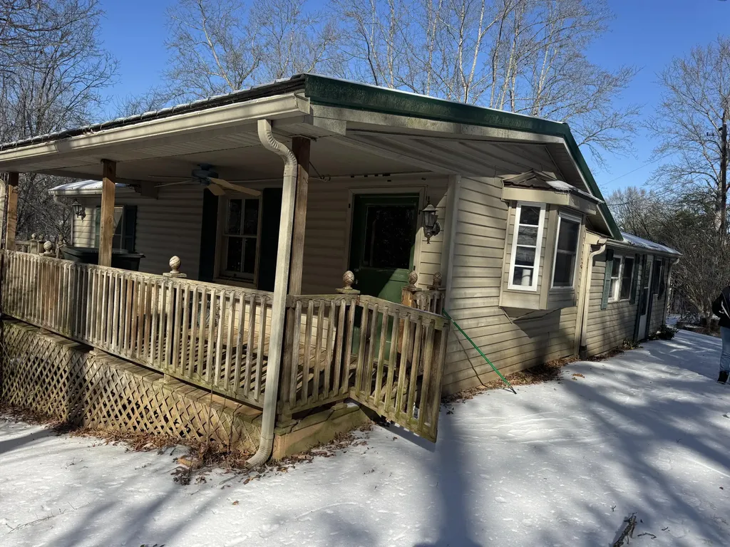 754 W Lone Oak Road Clay City KY 40312