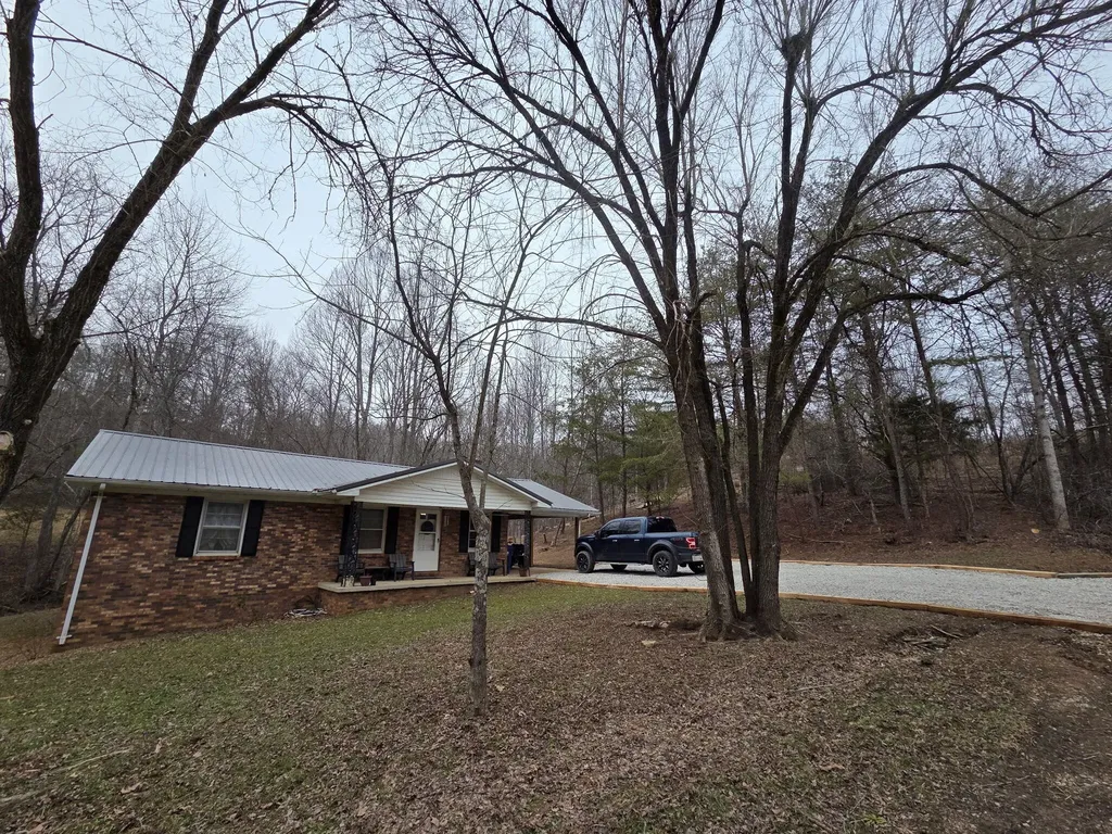 300 New Bethel Church Road London KY 40741