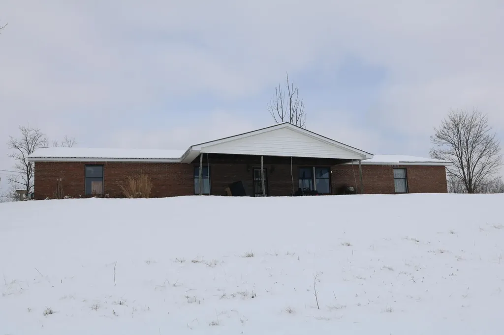 1333 Lower Jackstown Road Carlisle KY 40311