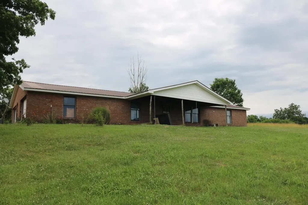 1333 Lower Jackstown Road Carlisle KY 40311
