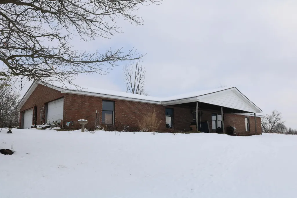 1333 Lower Jackstown Road Carlisle KY 40311
