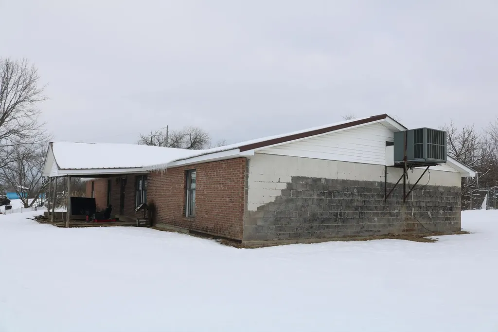 1333 Lower Jackstown Road Carlisle KY 40311