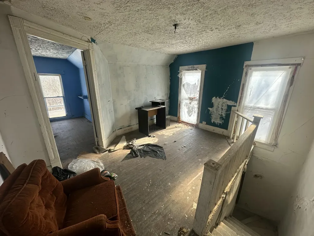 9151 Us-60 Salt Lick KY 40371