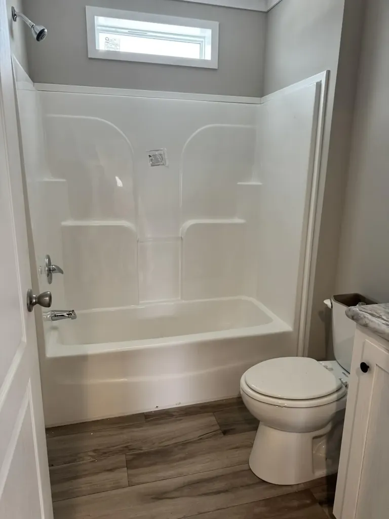 369 Lawless Lane Jamestown KY 42629