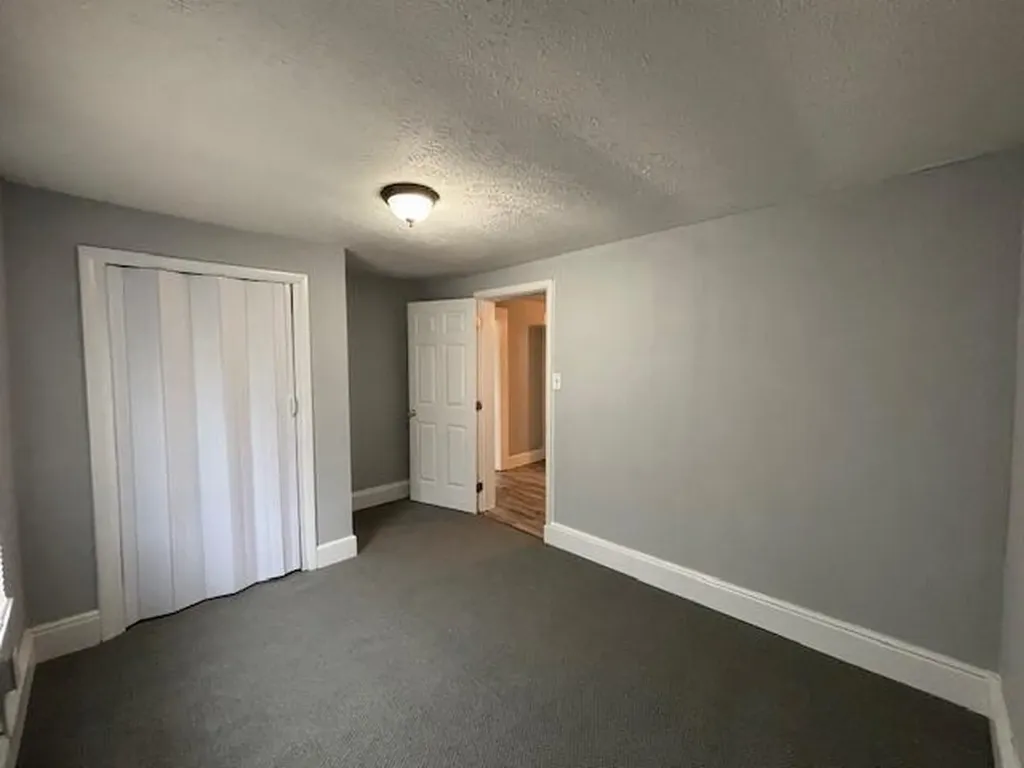 879 Ky-1729 Russell Springs KY 42642