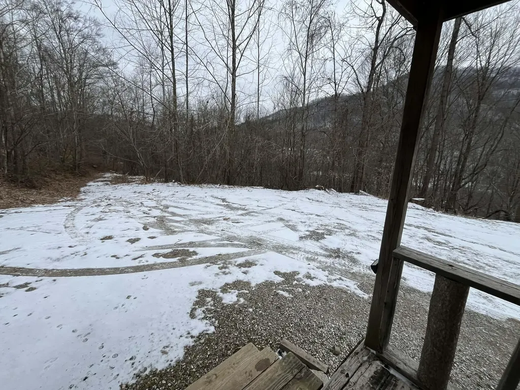 0 Turner Lane Evarts KY 40828