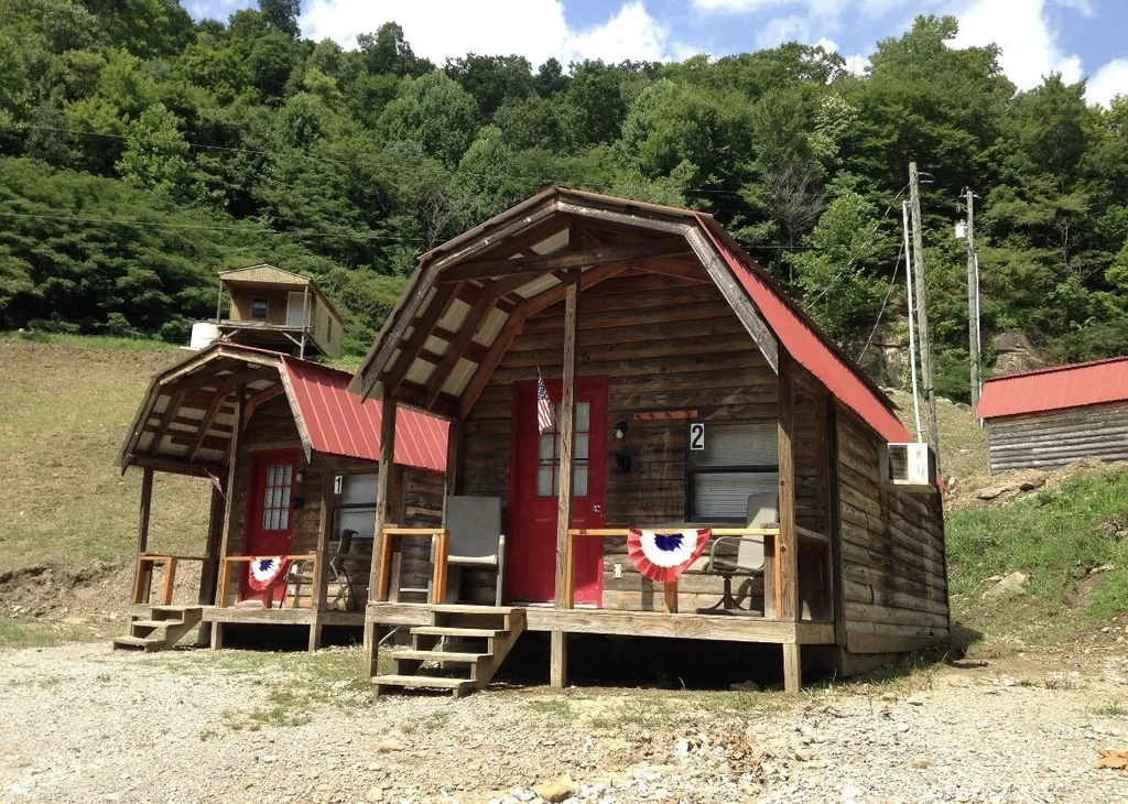 0 Turner Lane Evarts KY 40828