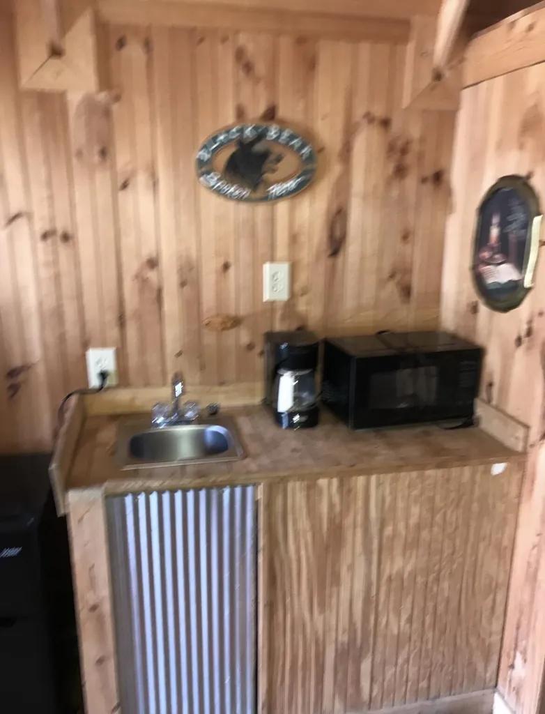 0 Turner Lane Evarts KY 40828