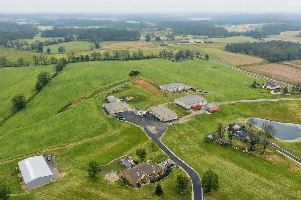 90 Gats Way Eubank KY 42567