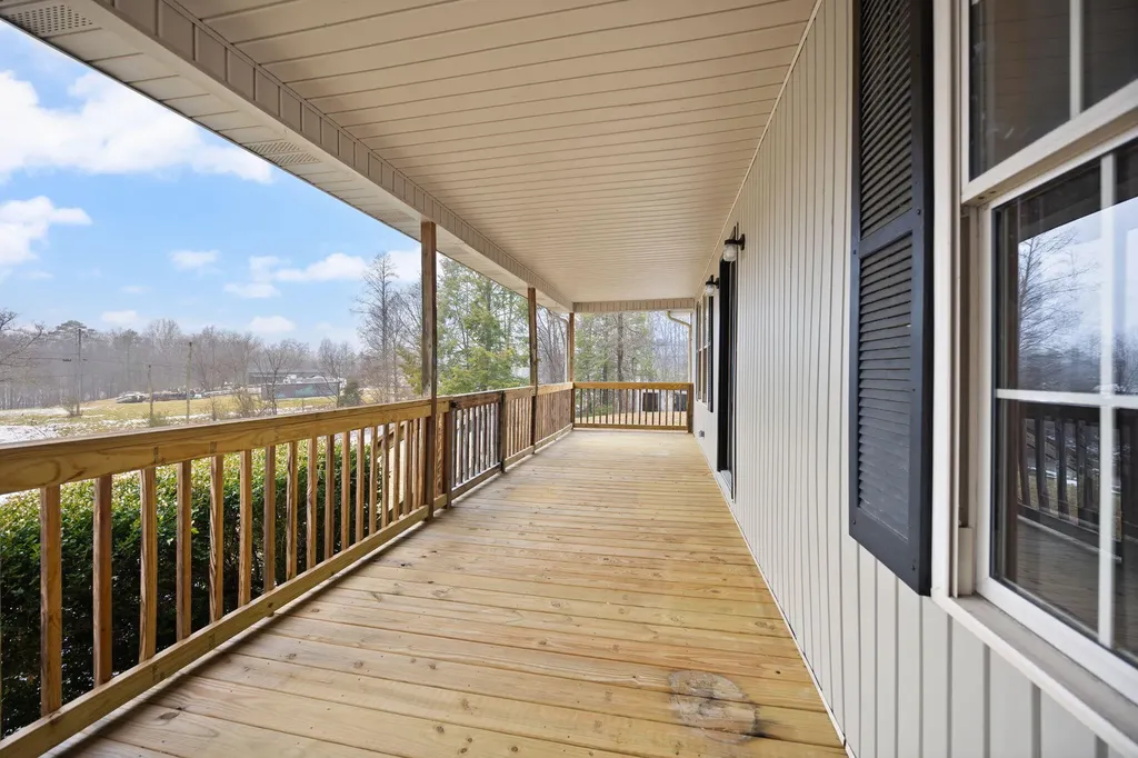 118 Gene Jones Road Stearns KY 42647